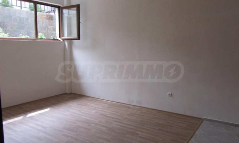 Продава 2-СТАЕН, гр. Черноморец, област Бургас, снимка 2 - Апартаменти - 53525044