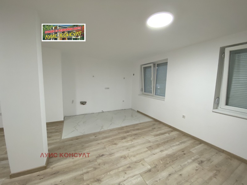 Te koop  2 slaapkamers Montana , Sjirok tsentar , 127 m² | 32346843 - afbeelding [7]