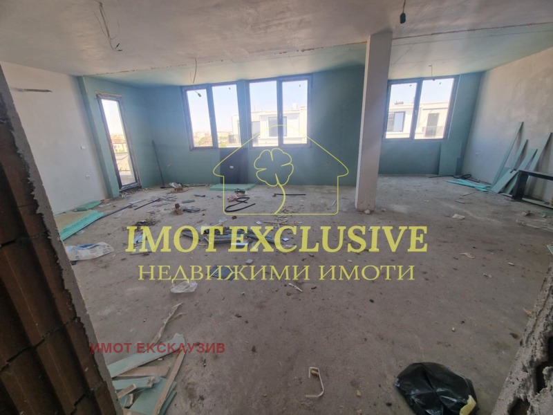 Продава МНОГОСТАЕН, гр. Пловдив, Остромила, снимка 3 - Апартаменти - 50854682