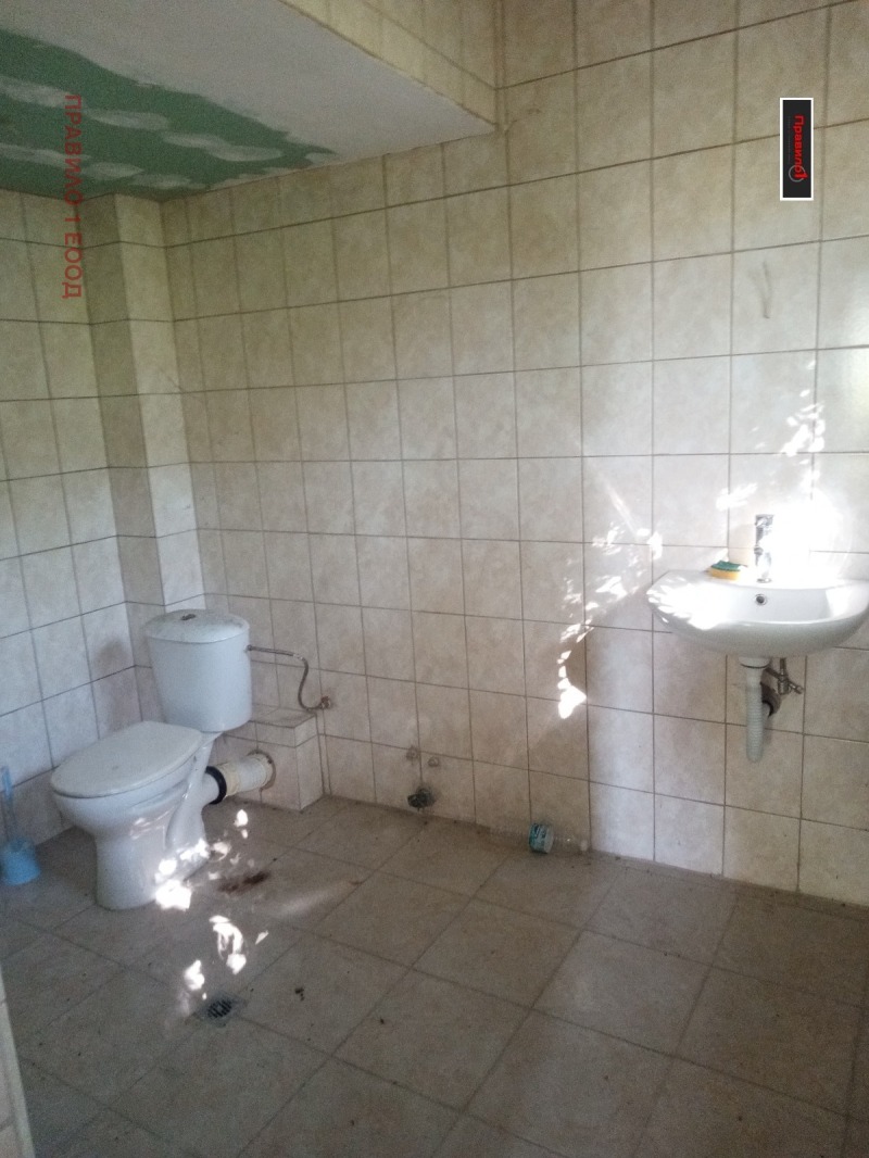 Till salu  Hus region Plovdiv , Saedinenie , 180 kvm | 41114652 - bild [7]