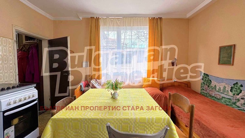 Продава КЪЩА, гр. Стара Загора, Самара 1, снимка 3 - Къщи - 49102818