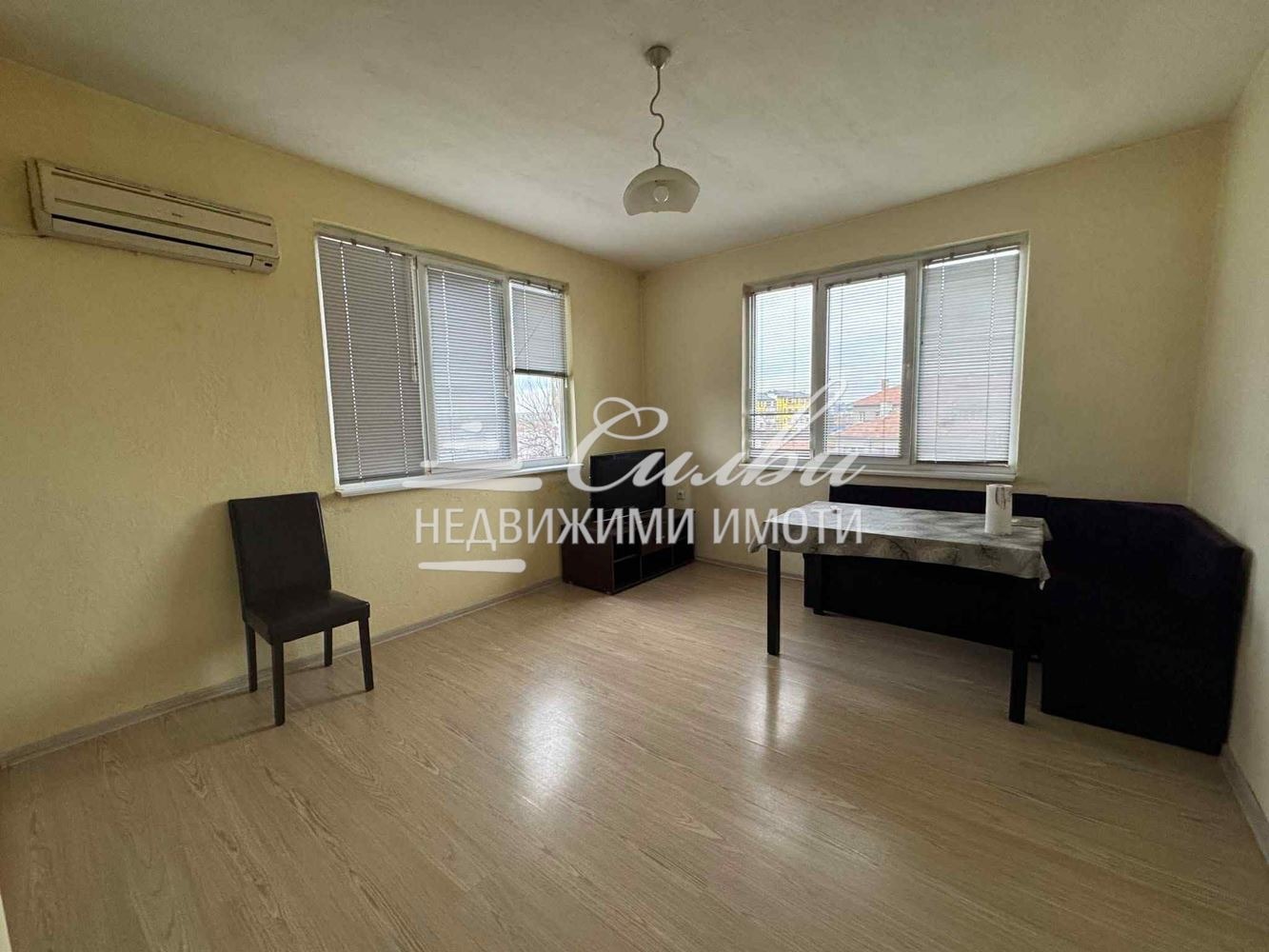 Продава 4-СТАЕН, гр. Търговище, Център, снимка 2 - Апартаменти - 53233592