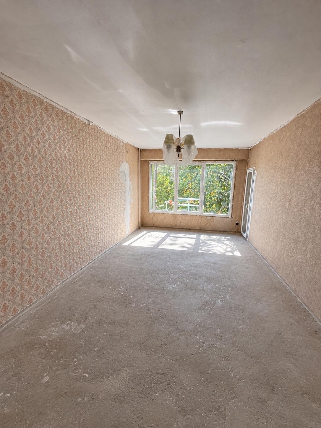 Продава 4-СТАЕН, гр. София, Люлин 8, снимка 2 - Апартаменти - 56389586