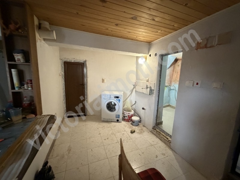 Продава КЪЩА в град Велико Търново, Варуша - 40 кв.м / 57 800 € » 113 046.97 лв., ВИКТОРИЯ ИМОТИ ЕООД