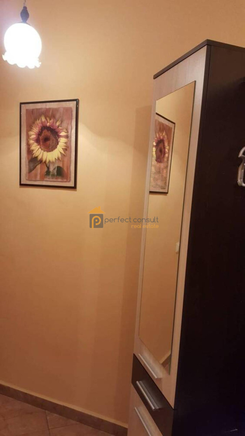 De vânzare  1 dormitor Plovdiv , Sâdiisci , 71 mp | 38371104 - imagine [11]