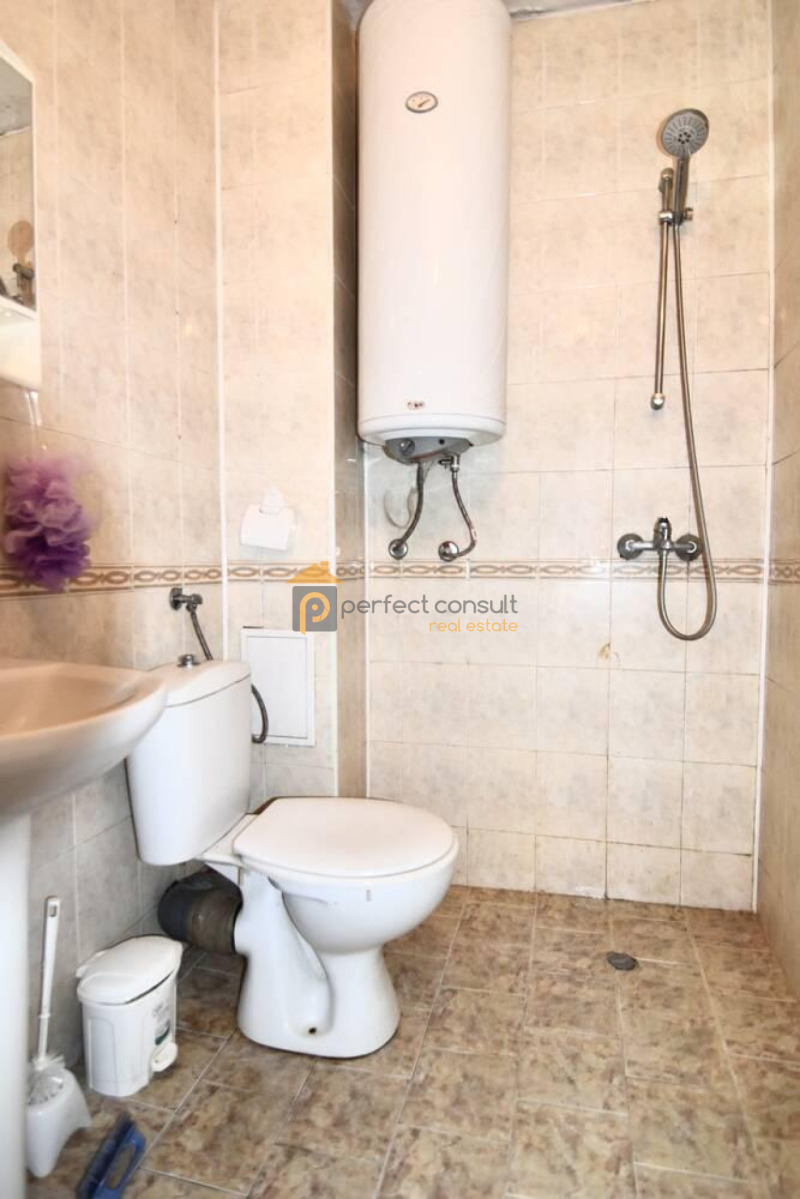 De vânzare  1 dormitor Plovdiv , Sâdiisci , 71 mp | 38371104 - imagine [14]