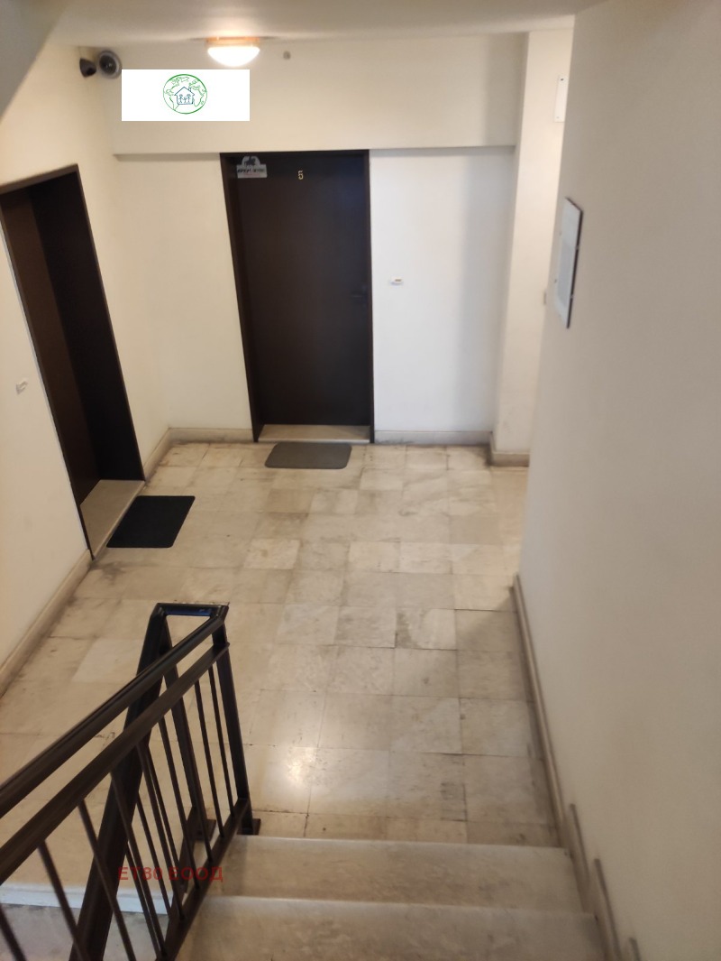 Till salu  2 sovrum Sofia , Reduta , 127 kvm | 99663349 - bild [10]