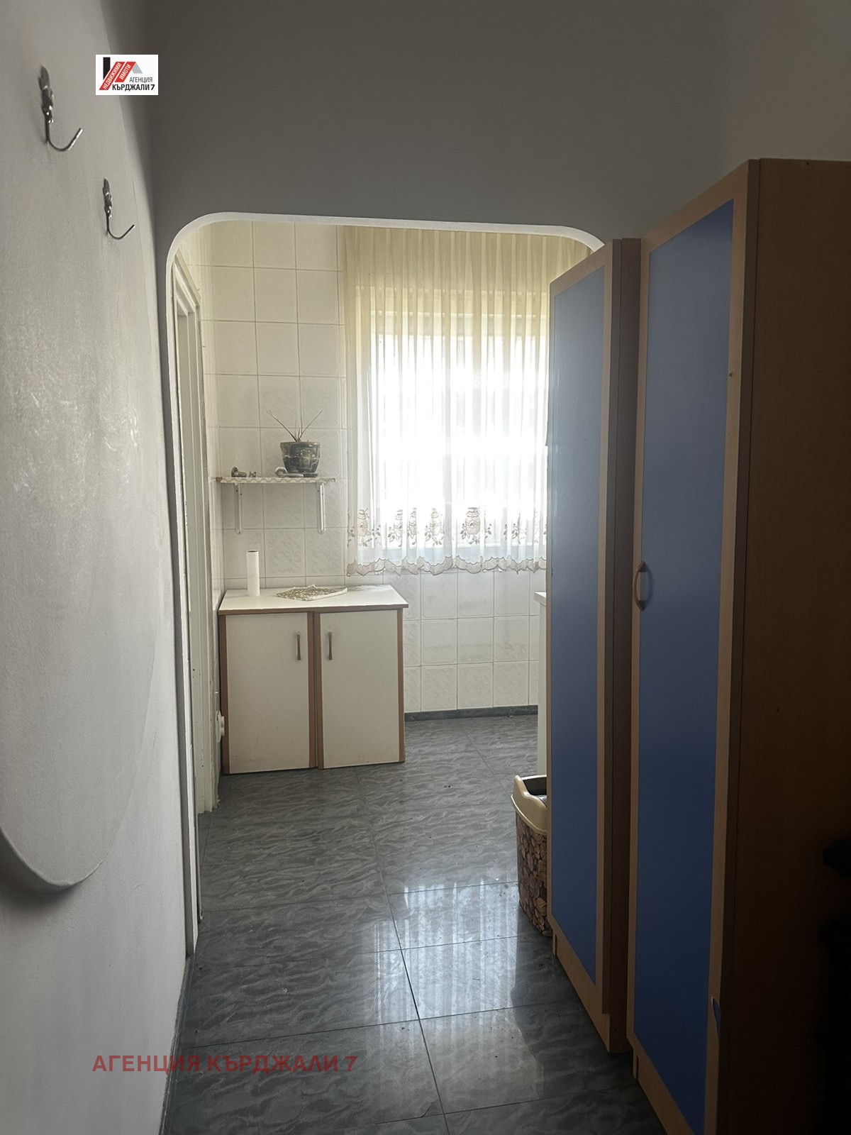 Продава МНОГОСТАЕН, гр. Кърджали, Възрожденци, снимка 8 - Апартаменти - 55784846