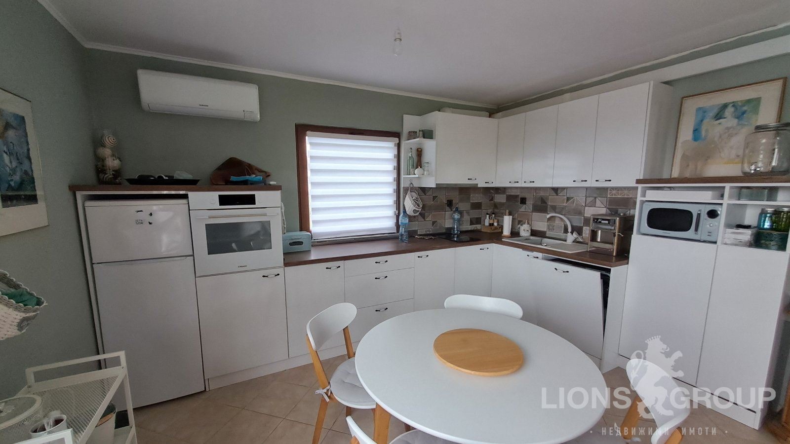 Продава КЪЩА, с. Аврен, област Варна, снимка 3 - Къщи - 53980404