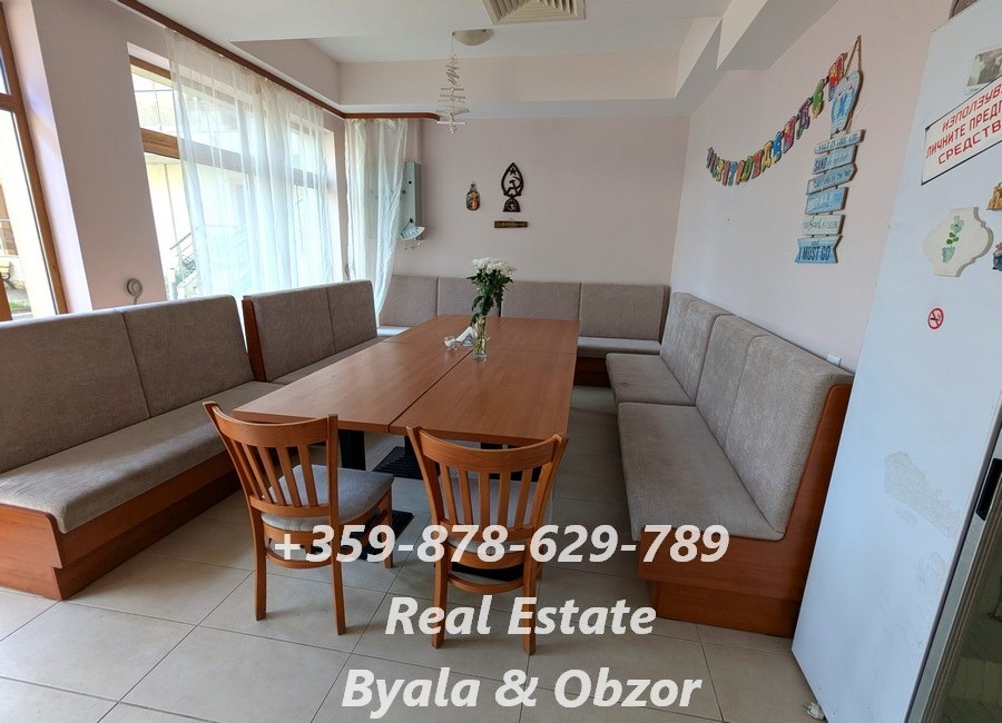 Продава ЗАВЕДЕНИЕ, гр. Бяла, област Варна, снимка 2 - Заведения - 53672391