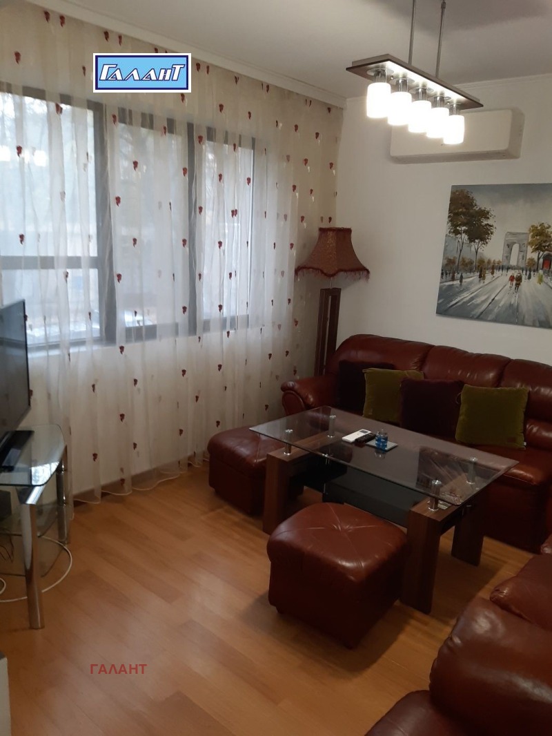 Продава 3-СТАЕН в град Варна, Окръжна болница-Генерали - 92 кв.м / 270 000 € » 528 074.10 лв., ГАЛАНТ