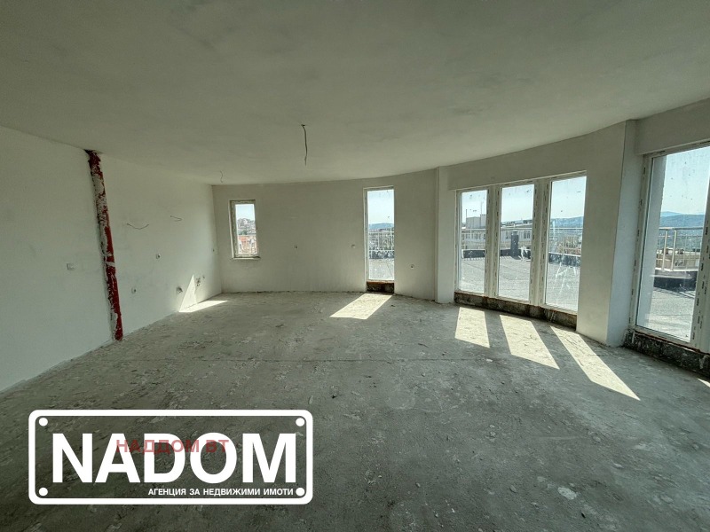 Продава  2-стаен град Велико Търново , Картала , 130 кв.м | 76714854 - изображение [6]