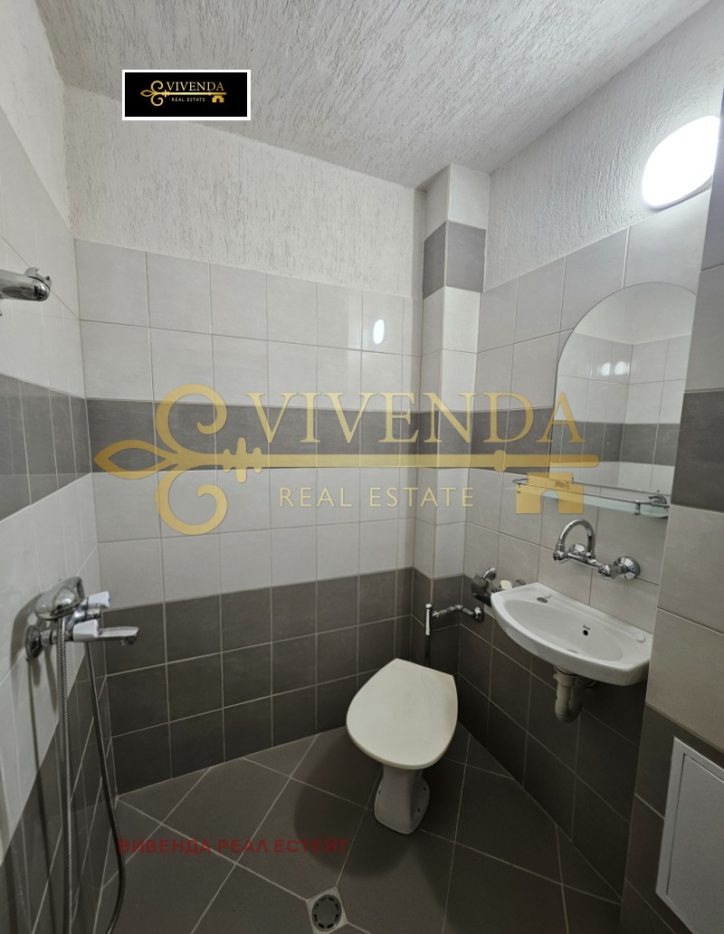 Продава 2-СТАЕН, гр. Плевен, Широк център, снимка 5 - Апартаменти - 52710007