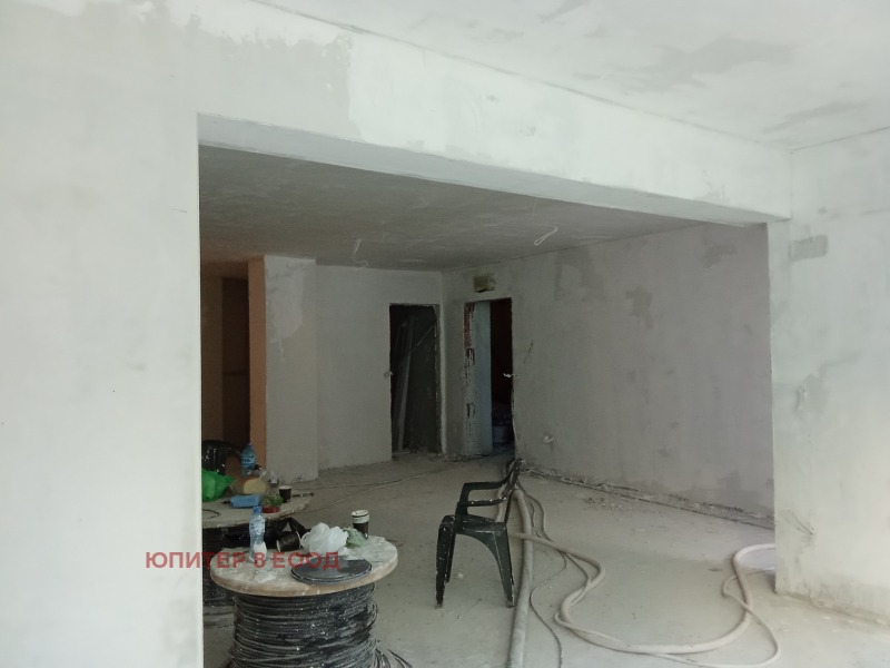 Eladó  2 hálószobás Sofia , Centar , 124 négyzetméter | 61341692 - kép [6]