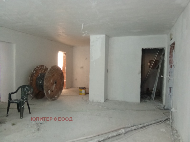 Eladó  2 hálószobás Sofia , Centar , 124 négyzetméter | 61341692 - kép [3]