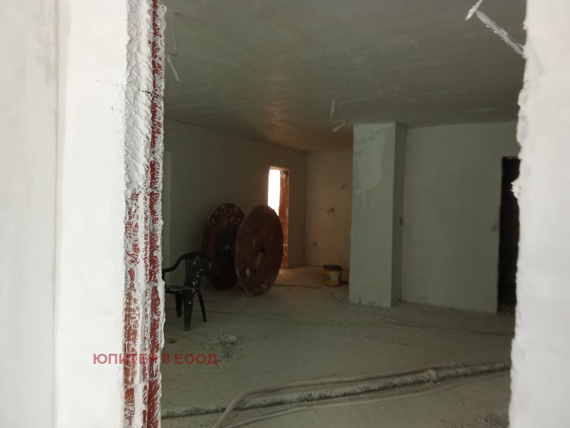 Eladó  2 hálószobás Sofia , Centar , 124 négyzetméter | 61341692 - kép [13]