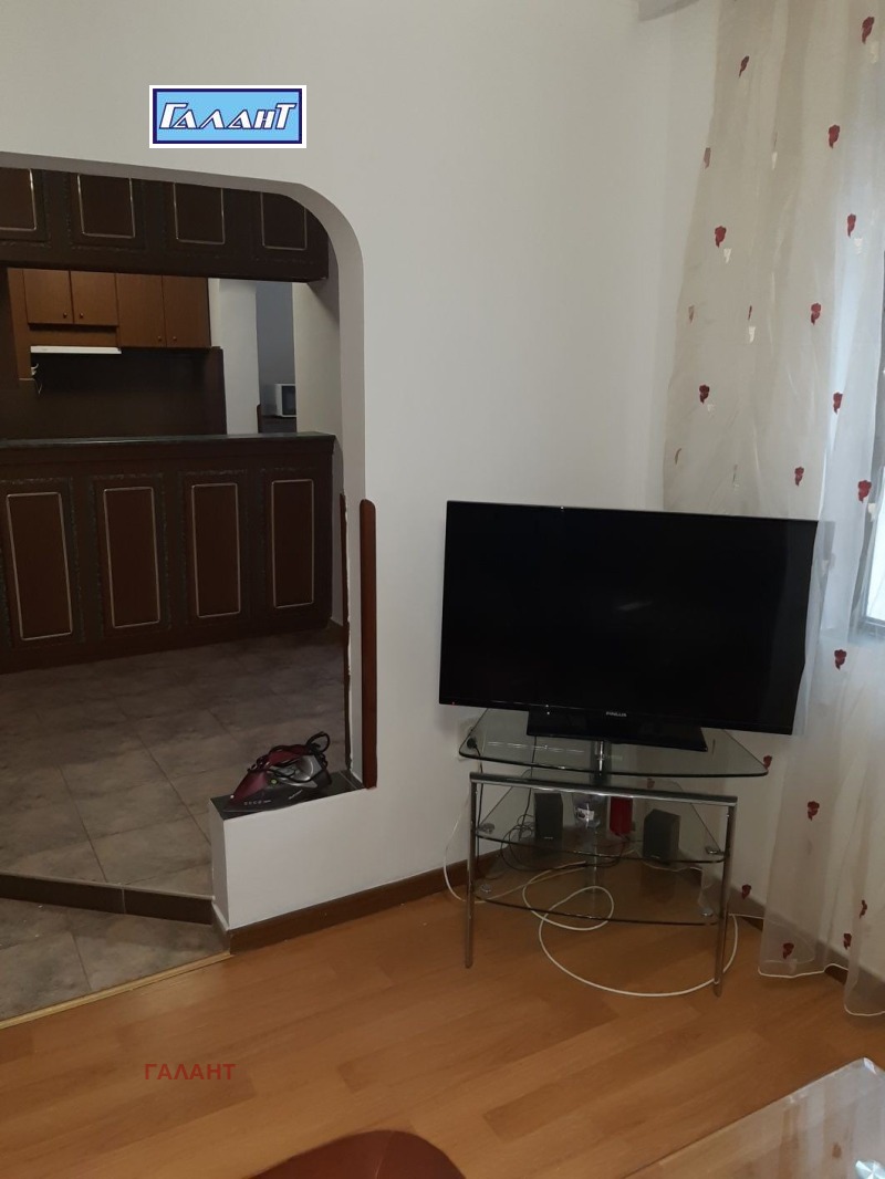 Продава 3-СТАЕН, гр. Варна, Окръжна болница-Генерали, снимка 2 - Апартаменти - 52449798