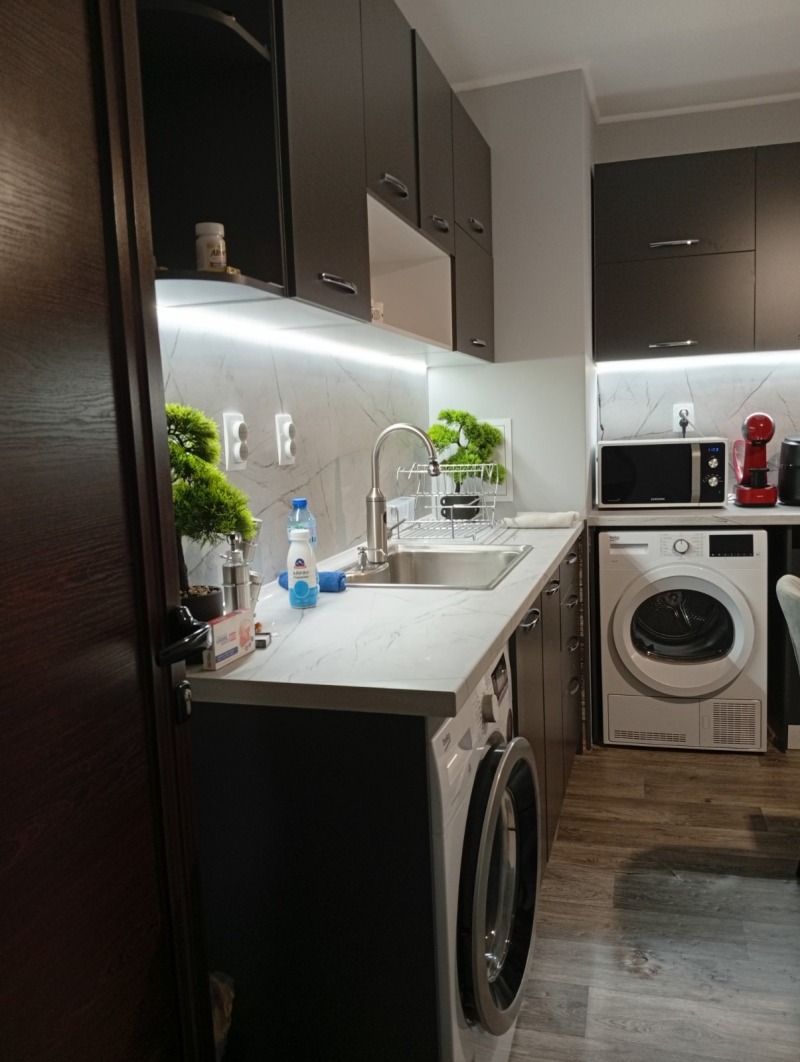 Продава  Мезонет град Перник , Изток , 146 кв.м | 30458700 - изображение [3]