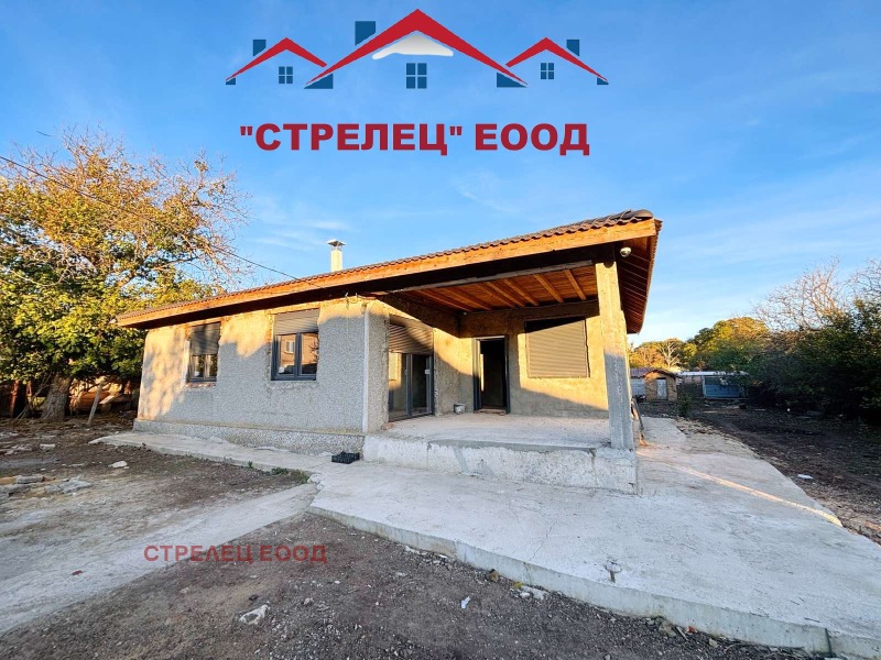 Продава КЪЩА, област Добрич, с. Сенокос • 155000 лв. / 79250.24 € • 72702700 1