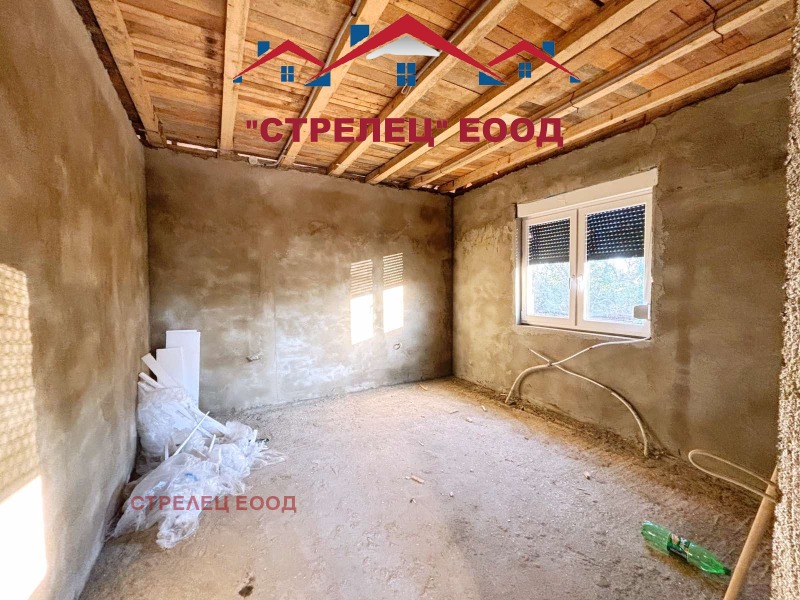 Продава КЪЩА, с. Сенокос, област Добрич, снимка 2 - Къщи - 52687325