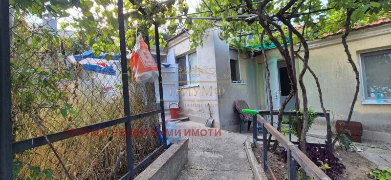 Продава КЪЩА, гр. Варна, Аспарухово, снимка 2 - Къщи - 53021361