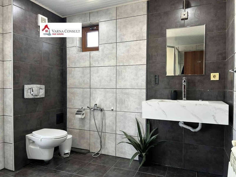 Продава КЪЩА, с. Здравец, област Варна, снимка 9 - Къщи - 53321677