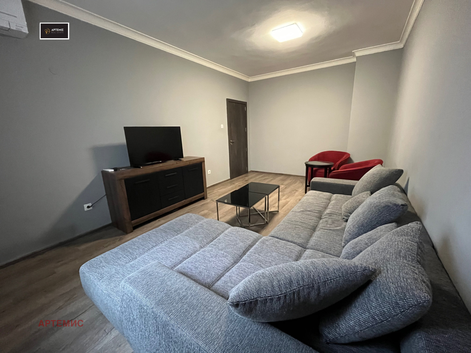 Продава 2-СТАЕН, гр. София, Център, снимка 2 - Апартаменти - 54188105