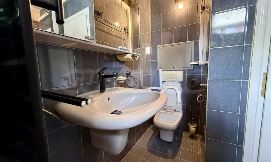 Продава 4-СТАЕН, гр. София, Банишора, снимка 16 - Апартаменти - 54676157