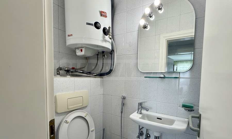 Продава 4-СТАЕН, гр. София, Банишора, снимка 17 - Апартаменти - 54676157
