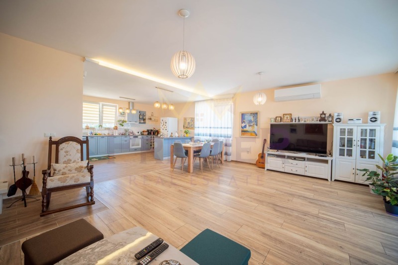 Продава  Къща област Варна , с. Круша , 183 кв.м | 24475469 - изображение [13]