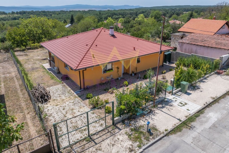 Продава  Къща област Варна , с. Круша , 183 кв.м | 24475469 - изображение [9]