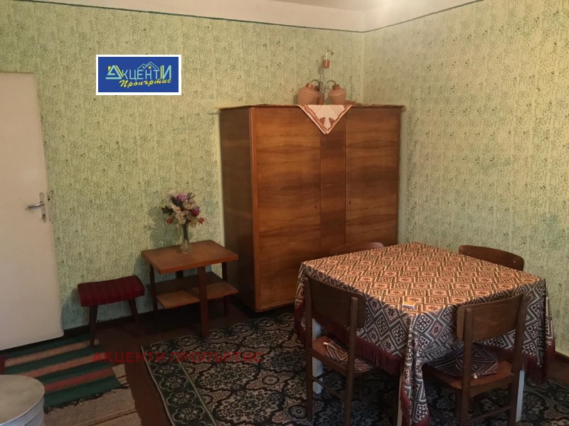 Продава КЪЩА, с. Драгомирово, област Велико Търново, снимка 6 - Къщи - 53523334