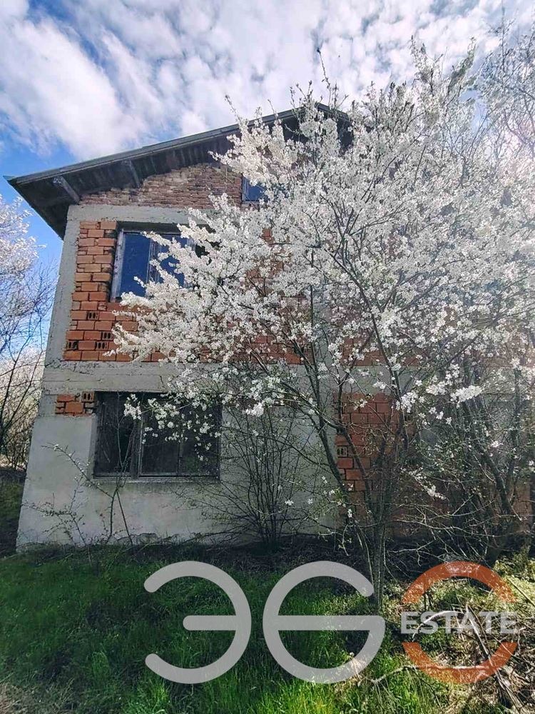 Продава КЪЩА, с. Стожер, област Добрич, снимка 2 - Къщи - 54368471