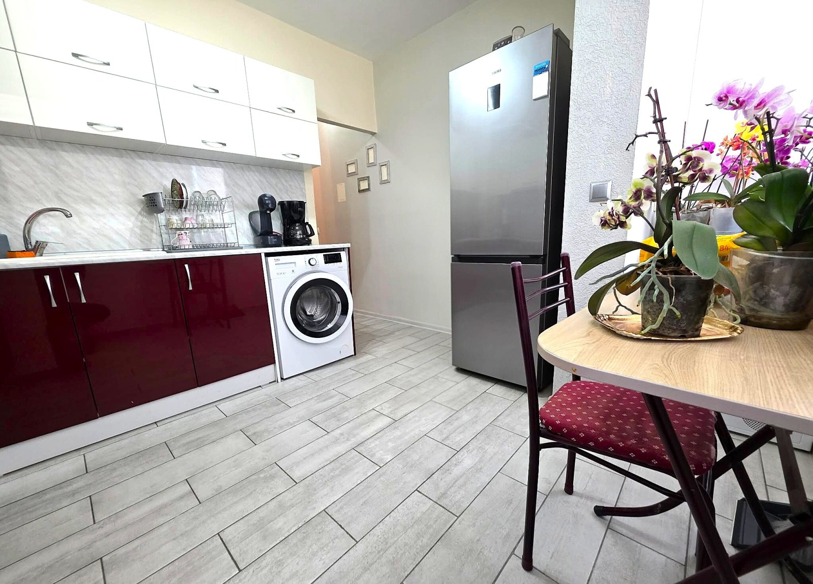 Продава 2-СТАЕН, гр. Шумен, Добруджански, снимка 2 - Апартаменти - 54307484