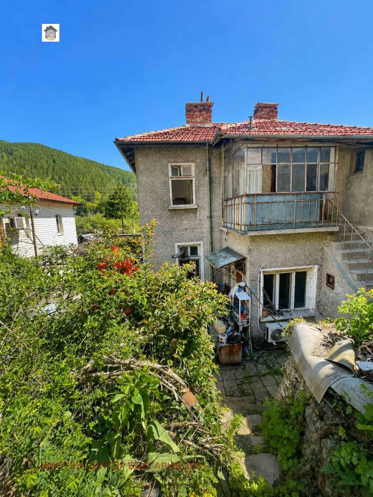 Продава КЪЩА, с. Реброво, област София област