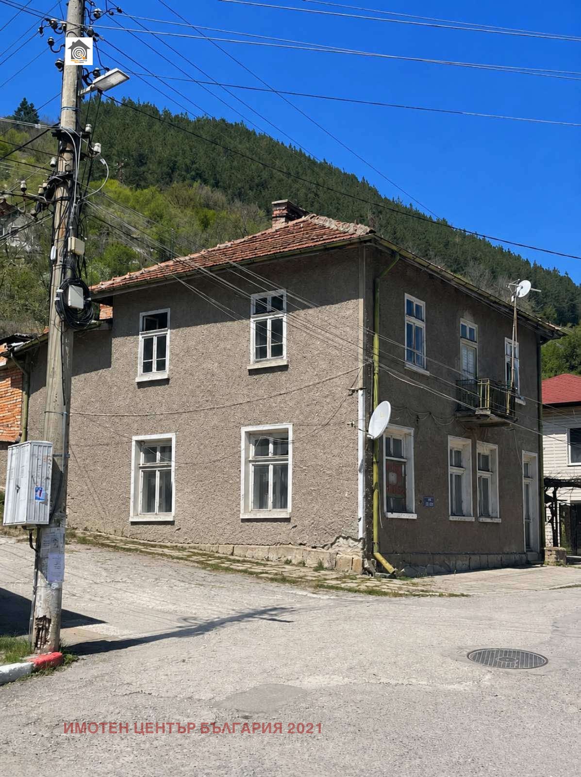 Продава КЪЩА, с. Реброво, област София област, снимка 2 - Къщи - 56059484