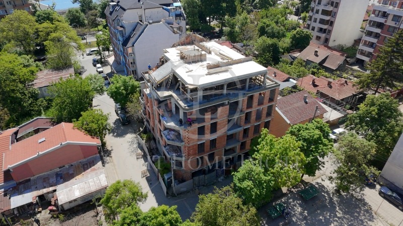 Продава  3-стаен, град Пловдив, Кючук Париж •  153 900 EUR • ID 60107789 — holmes.bg - [1] 