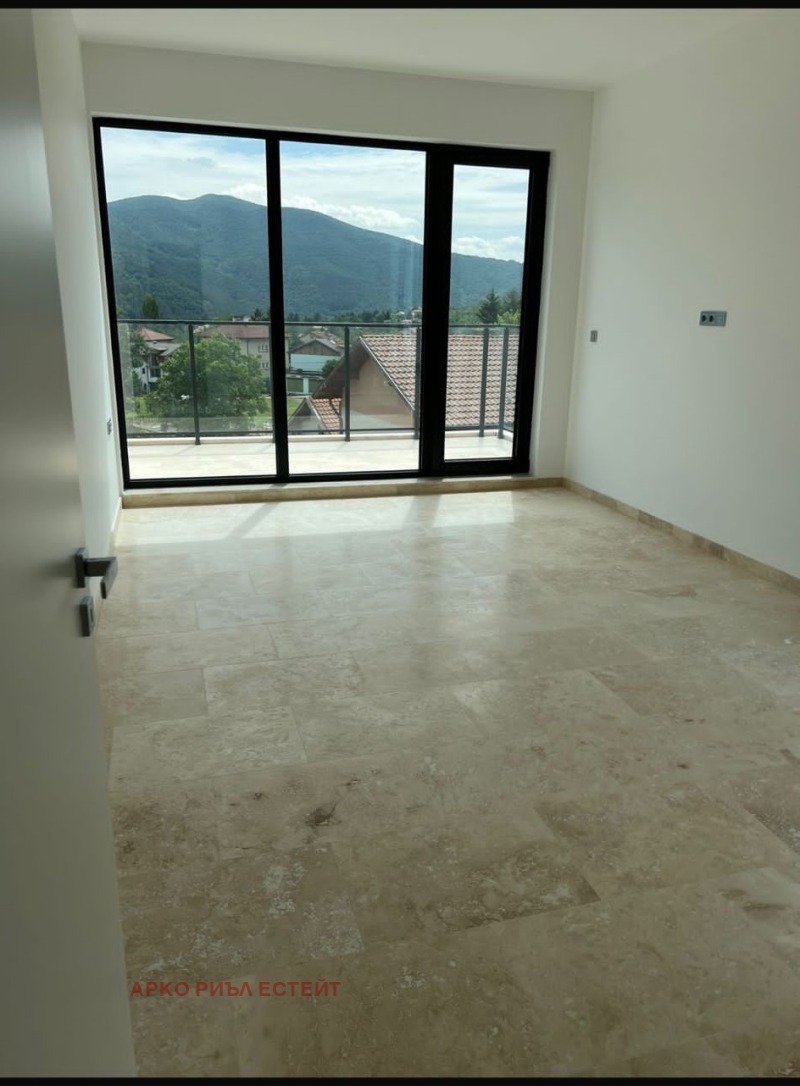 En venta  Casa Sofia , Kokalyane , 620 metros cuadrados | 52135427 - imagen [9]