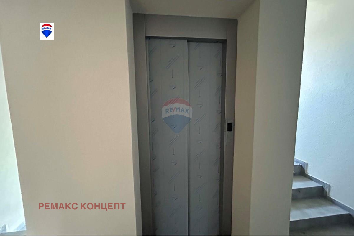 Продава 3-СТАЕН, гр. Шумен, Математическа гимназия, снимка 9 - Апартаменти - 54532580