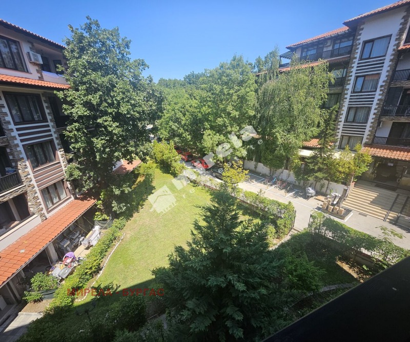Продава  2-стаен област Бургас , гр. Приморско , 67 кв.м | 15333079