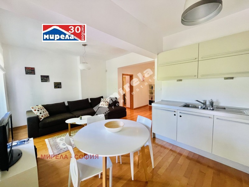 Продава 2-СТАЕН, гр. София, Център, снимка 2 - Апартаменти - 53057312