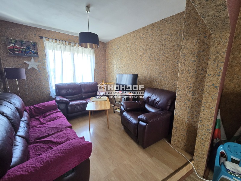 En venta  2 dormitorios Plovdiv , Tsentar , 94 metros cuadrados | 70486365 - imagen [4]