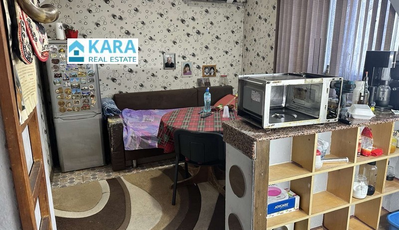 Продава МНОГОСТАЕН, гр. Кърджали, Веселчане, снимка 3 - Апартаменти - 53984810