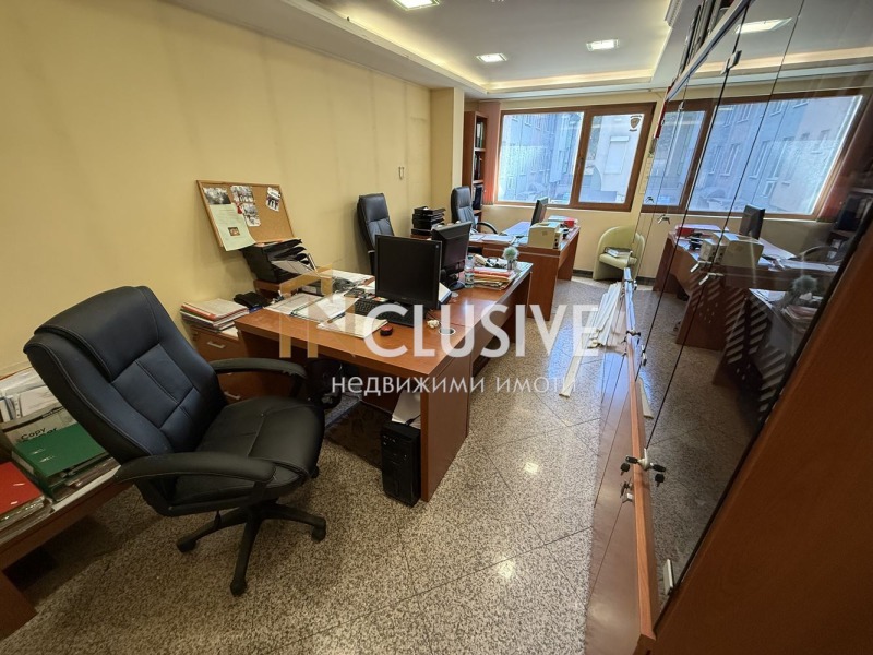 Продава ОФИС, гр. Варна, Център, снимка 9 - Офиси - 53405618