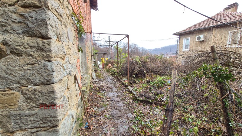 Продава КЪЩА, гр. Габрово, Център, снимка 4 - Къщи - 52199353