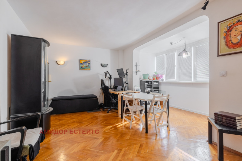 Продава 2-СТАЕН, гр. София, Изток, снимка 4 - Апартаменти - 52964511