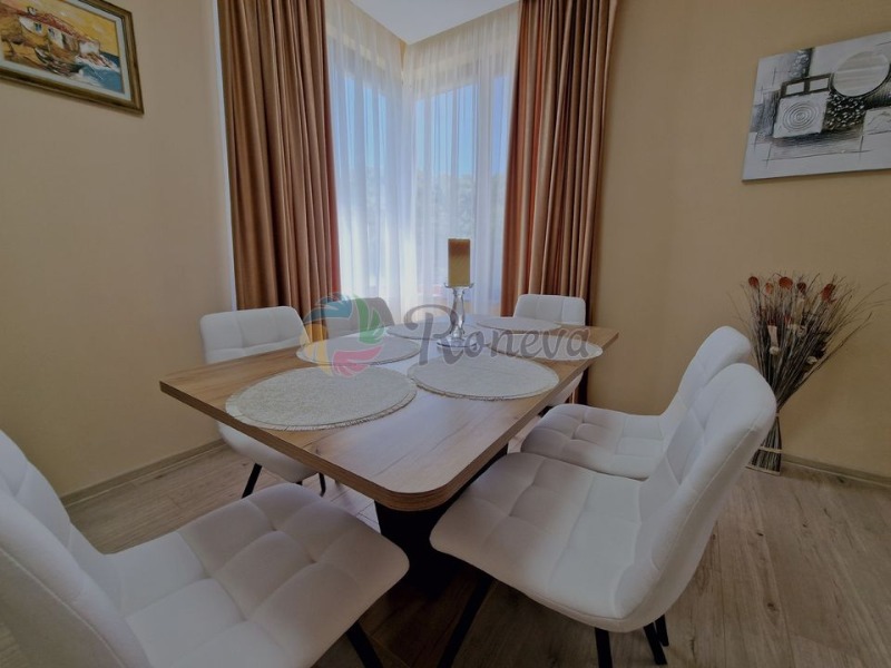 Na prodej  2 ložnice Varna , k.k. Zlatni pjasaci , 118 m2 | 89491405 - obraz [6]