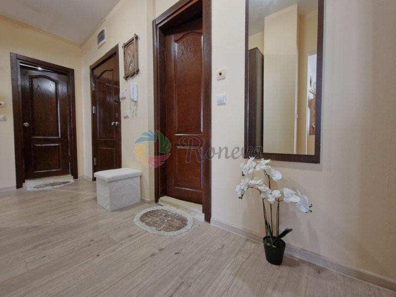 Na prodej  2 ložnice Varna , k.k. Zlatni pjasaci , 118 m2 | 89491405 - obraz [17]