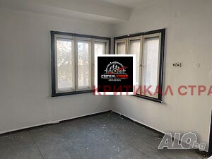Продава МНОГОСТАЕН, гр. Пловдив, Център, снимка 9 - Апартаменти - 54679149