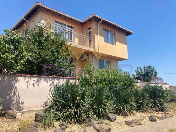 In vendita  Casa regione Burgas , Laka , 125 mq | 79532052